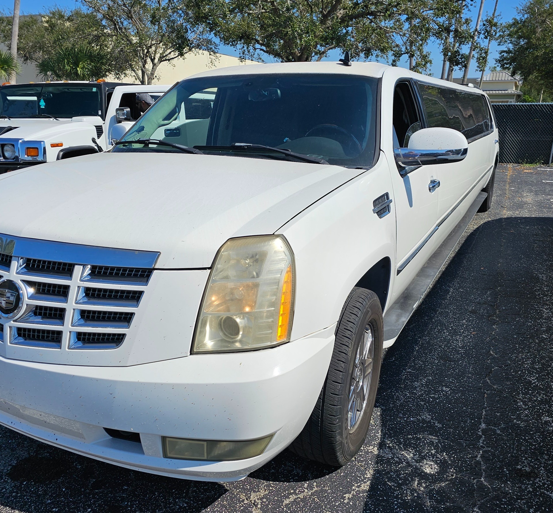 photo of Cadillac Escalade 180